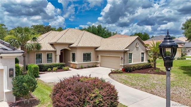 1542 N Ridge Meadow Path, Hernando, FL 34442