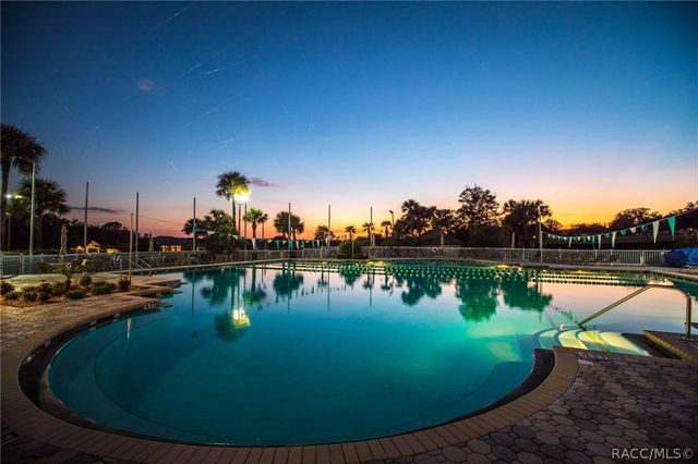 1542 N Ridge Meadow Path, Hernando, FL 34442