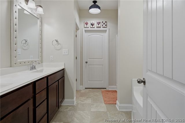 333 Wishaw Court, Hope Mills, NC 28348