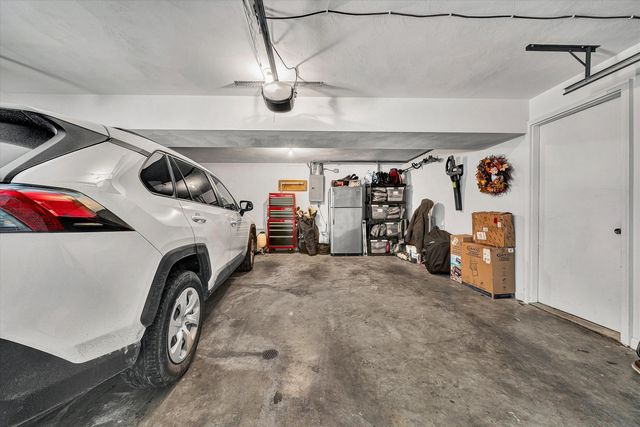 30 Vela CIR, Roanoke, VA 24019