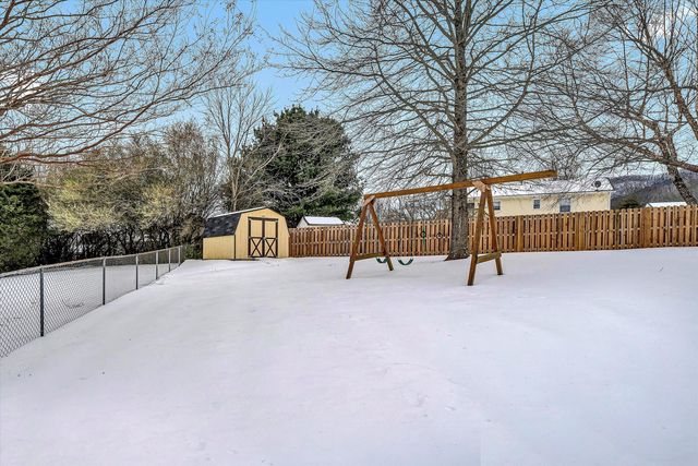 30 Vela CIR, Roanoke, VA 24019