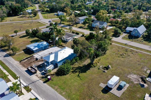 623 FITZHUGH AVENUE, Punta Gorda, FL 33950