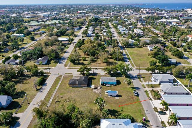 623 FITZHUGH AVENUE, Punta Gorda, FL 33950