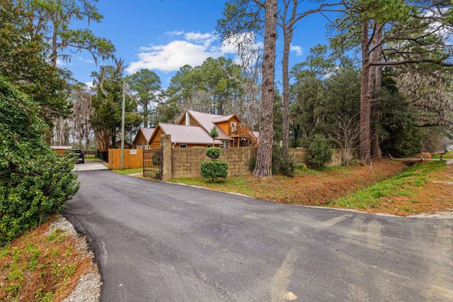 7430 Highway 701 South, Conway, SC 29527