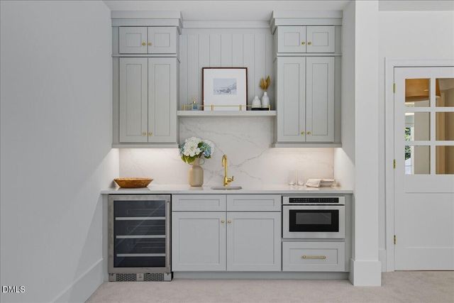 4305 Windsor Place, Raleigh, NC 27609