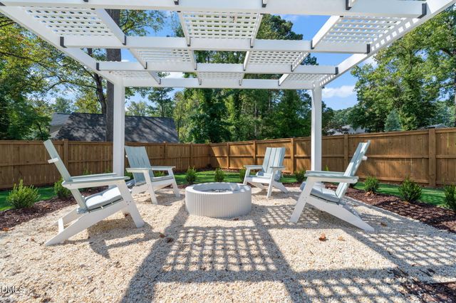 4305 Windsor Place, Raleigh, NC 27609