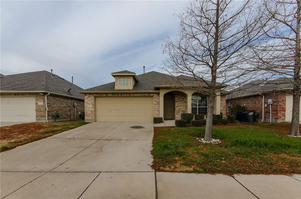 2717 Sunlight Drive, Little Elm, TX 75068