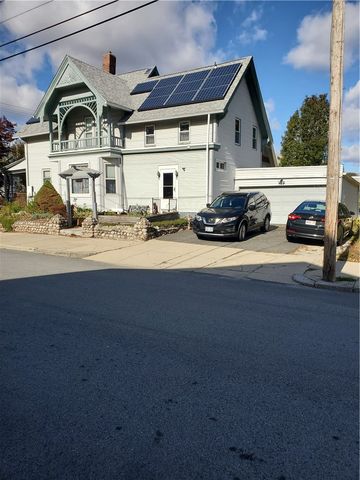 74 Maple Street, Woonsocket, RI 02895