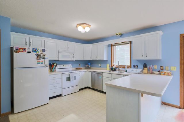 2725 Diane Lane, Eau Claire, WI 54703