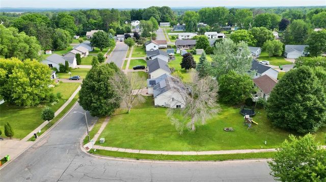 2725 Diane Lane, Eau Claire, WI 54703