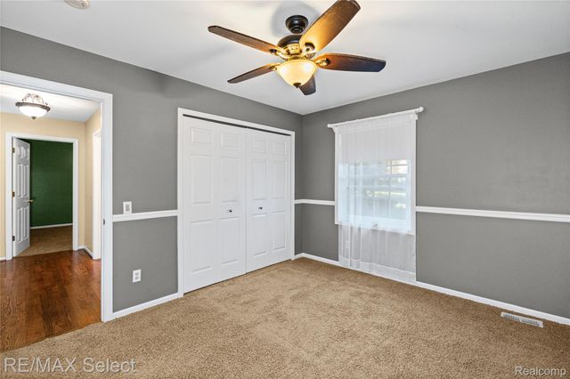 4224 W Four Lakes Avenue, Fenton Charter Township, MI 48451