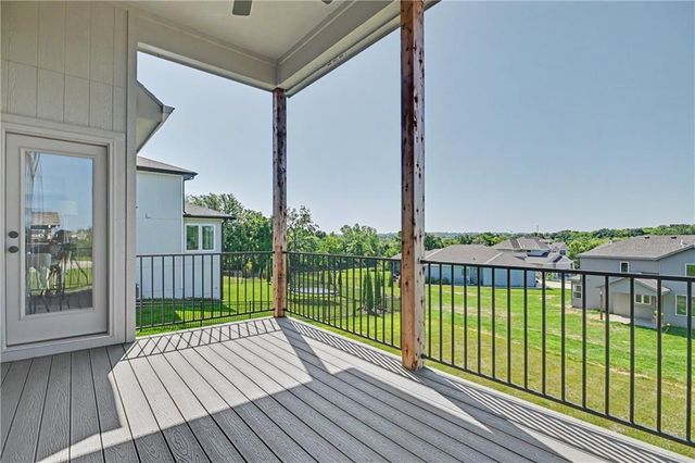 23819 W 59th Terrace, Shawnee, KS 66226
