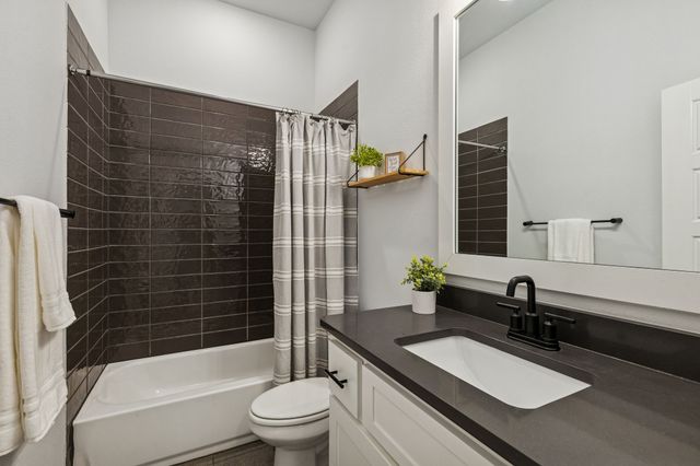 600 N Pecan Parkway, Northlake, TX 76247