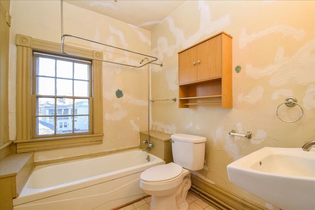 409 Allison AVE, Roanoke, VA 24016