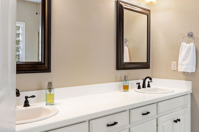 211 Turtle Creek, Sulphur Springs, TX 75482