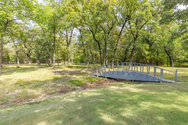 211 Turtle Creek, Sulphur Springs, TX 75482