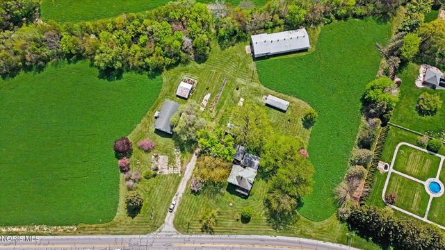 7549 Salisbury Road, Maumee, OH 43537