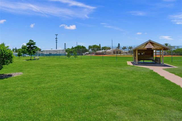 7100 GULF DRIVE 104, Holmes Beach, FL 34217