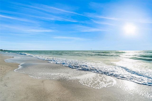 7100 GULF DRIVE 104, Holmes Beach, FL 34217