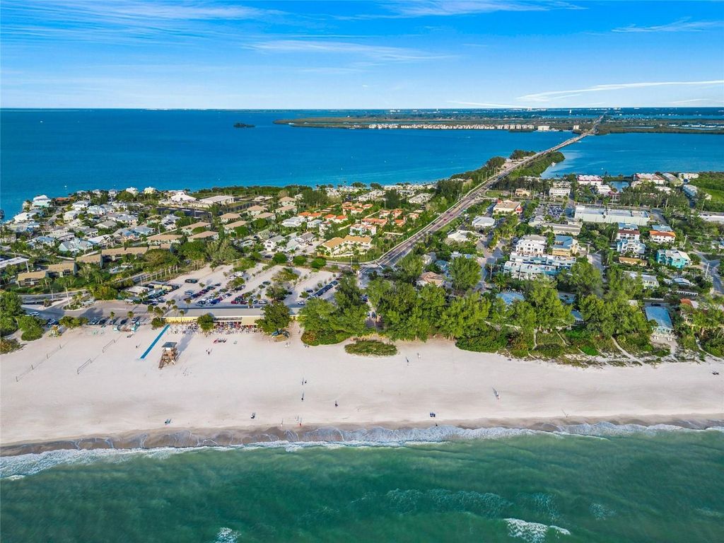 Image 25 of property listing at 7100 GULF DRIVE 104, Holmes Beach, FL 34217