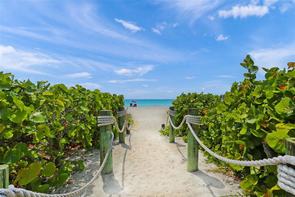 Image 51 of property listing at 7100 GULF DRIVE 104, Holmes Beach, FL 34217