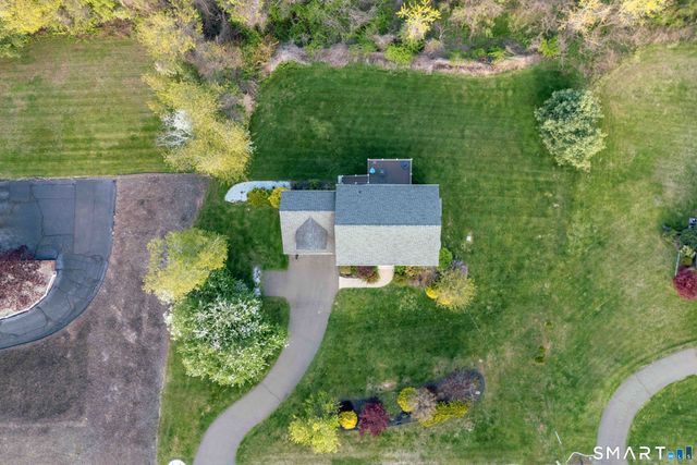 42 Ridgewood Terrace, North Haven, CT 06473