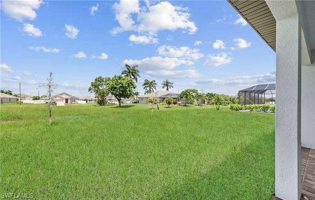 324 El Dorado BLVD S, Cape Coral, FL 33991