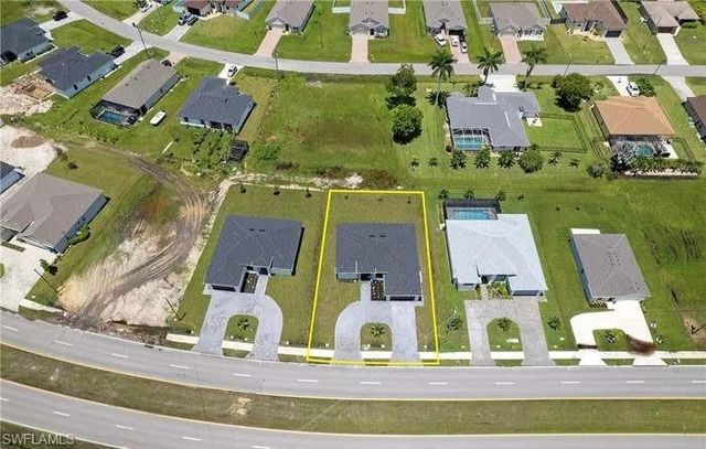 324 El Dorado BLVD S, Cape Coral, FL 33991
