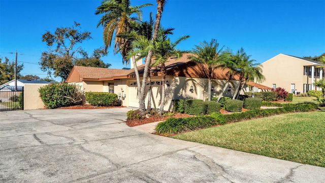 5503 KINGS MONT DRIVE, Lakeland, FL 33813