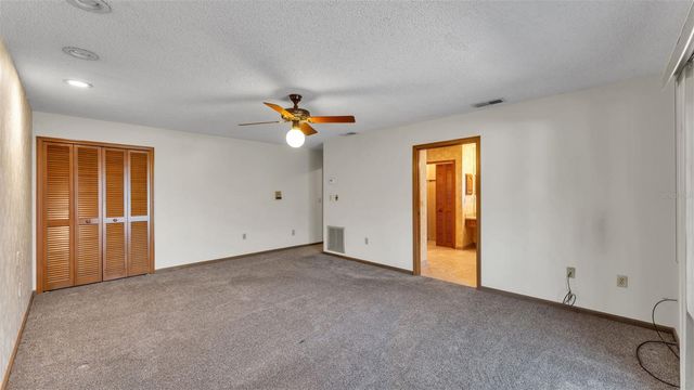 5503 KINGS MONT DRIVE, Lakeland, FL 33813