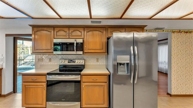 5503 KINGS MONT DRIVE, Lakeland, FL 33813