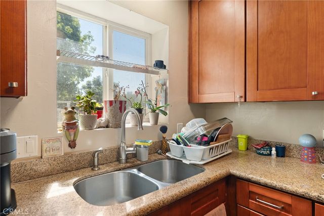 2675 Lawrence Avenue, San Bernardino, CA 92404
