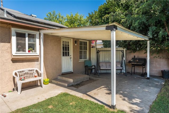 2675 Lawrence Avenue, San Bernardino, CA 92404