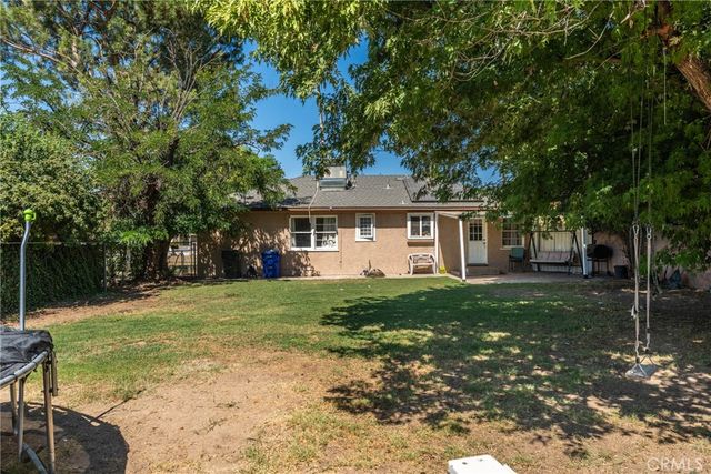 2675 Lawrence Avenue, San Bernardino, CA 92404
