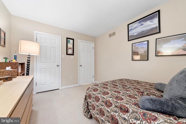 56 WOODSTREAM DR, Chesterbrook, PA 19087