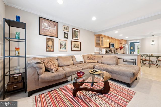 56 WOODSTREAM DR, Chesterbrook, PA 19087