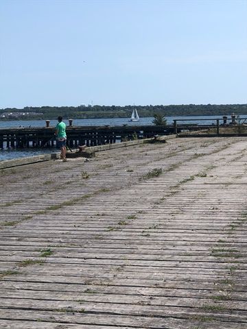 0125 Homestead Avenue, Portsmouth, RI 02872