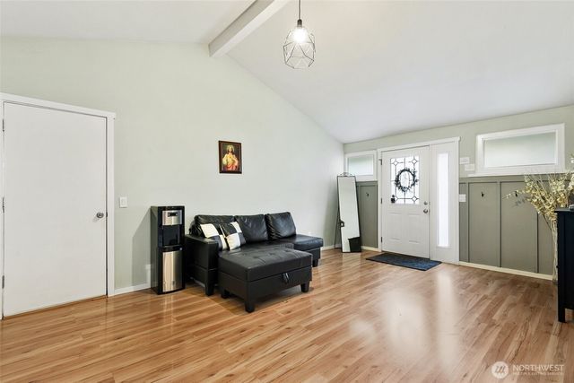 22309 115th Place SE, Kent, WA 98031