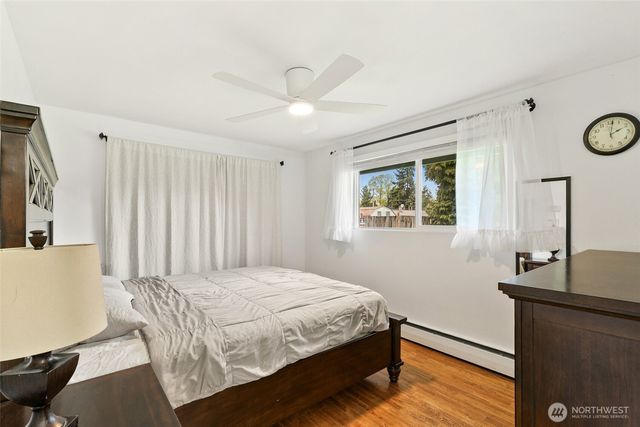 22309 115th Place SE, Kent, WA 98031