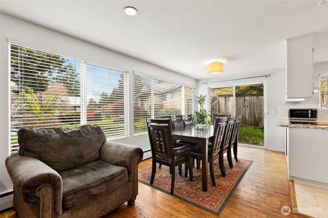 22309 115th Place SE, Kent, WA 98031