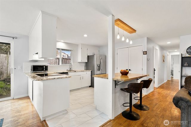 22309 115th Place SE, Kent, WA 98031