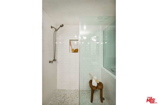 4411 Los Feliz Boulevard 502, Los Angeles, CA 90027