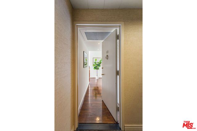4411 Los Feliz Boulevard 502, Los Angeles, CA 90027