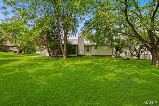 2082 Hackmann Estates Drive, St Charles, MO 63303