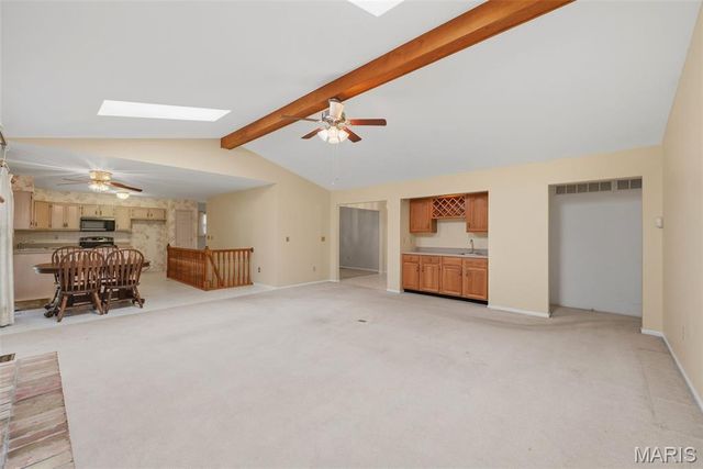 2082 Hackmann Estates Drive, St Charles, MO 63303