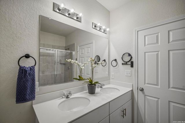 7906 Ponderosa Pine, Boerne, TX 78015