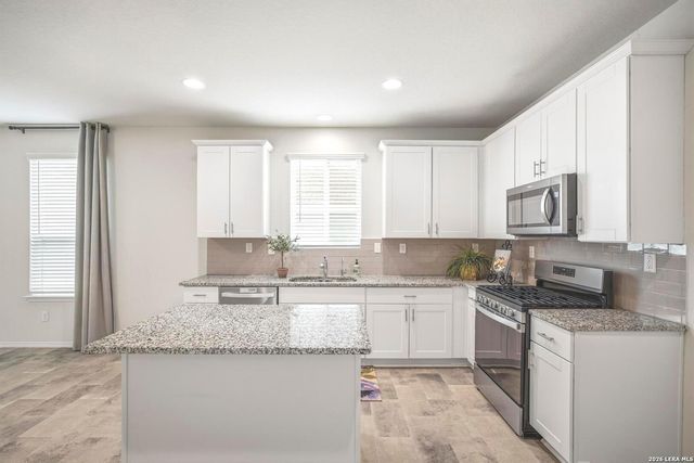 7906 Ponderosa Pine, Boerne, TX 78015