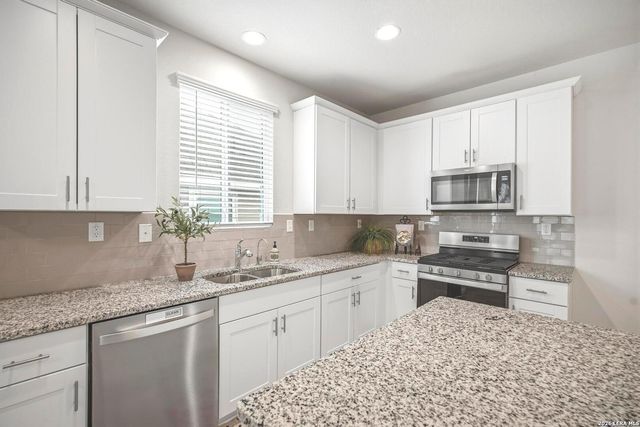 7906 Ponderosa Pine, Boerne, TX 78015