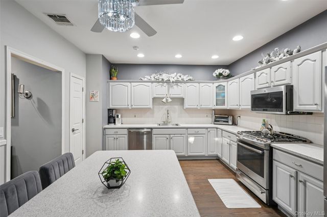 33 Forest Ridge Road 33, Nyack, NY 10960