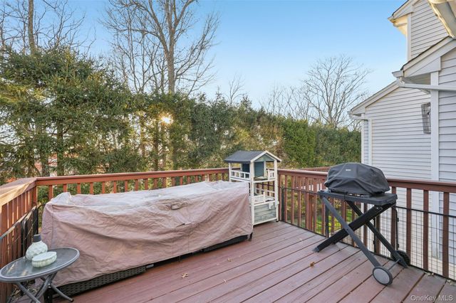 33 Forest Ridge Road 33, Nyack, NY 10960